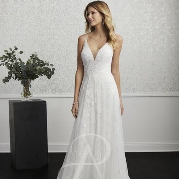 Adrianna Papell Wedding Dress 40237 Size 10 Ivory NWT